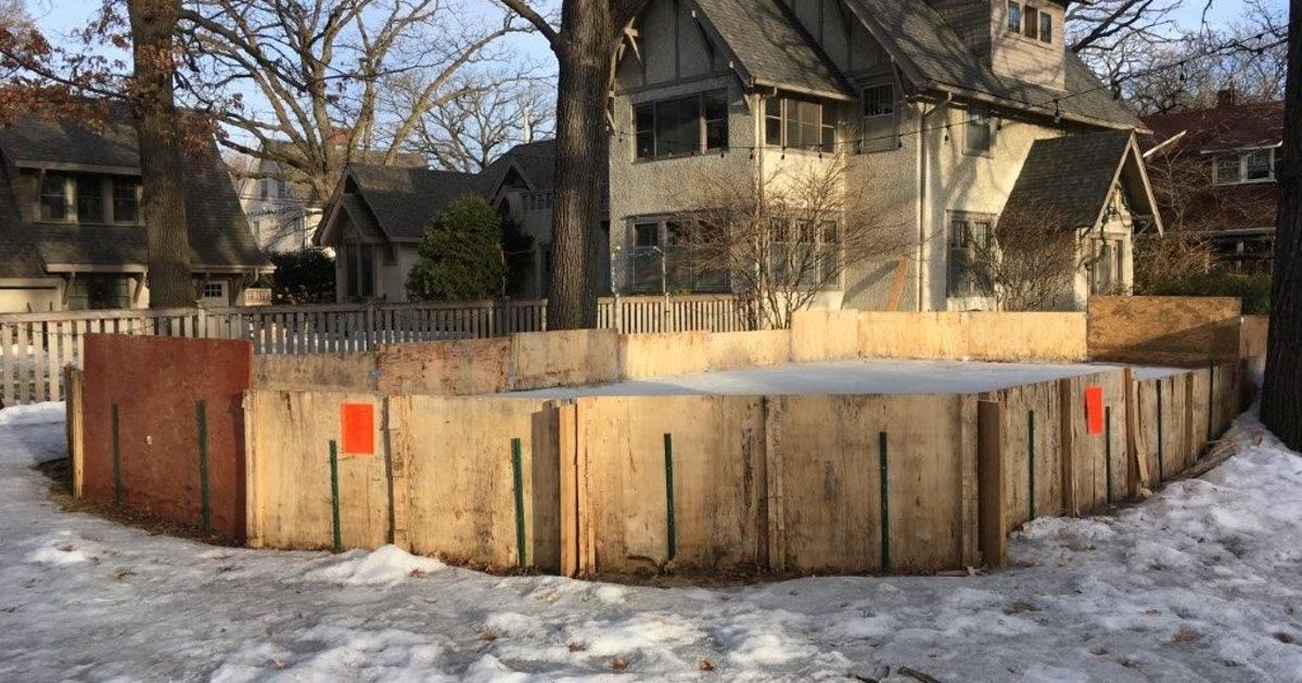 Star Tribune On Twitter Fight Over Front Yard Hockey Rink Goes
