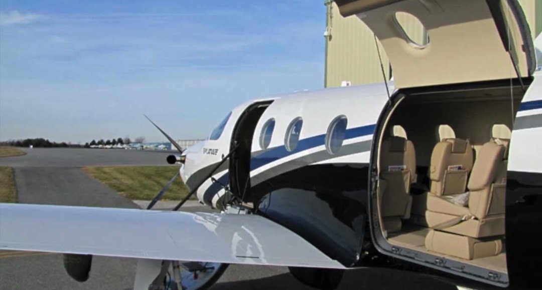 AeroProp's tweet photo. All you need to fly just safe and comfortable.
#pc12candoit #pc12expert #propellerexpert #aircraftsales #aircraftacquisition #fly7 #businessaviation #aircraftbroker #flying #luxurylifestyle #luxurylife #ownyourplane #lifestyle #timetofly #flyprivate #pc12ng #pc12 https://t.co/IV6FBOYVHL