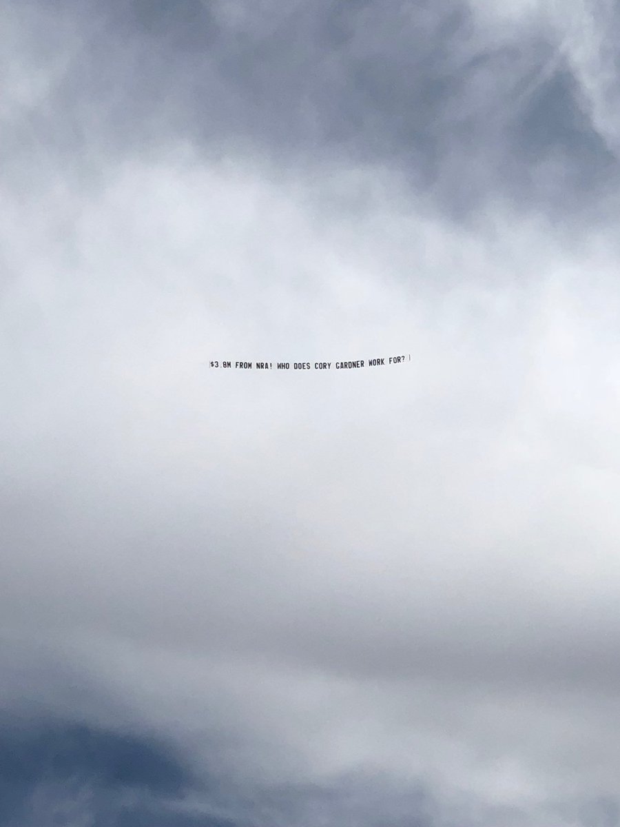TheannSandos's tweet photo. #MarchForOurLives #denver #denverisgood https://t.co/8lbFz6migO
