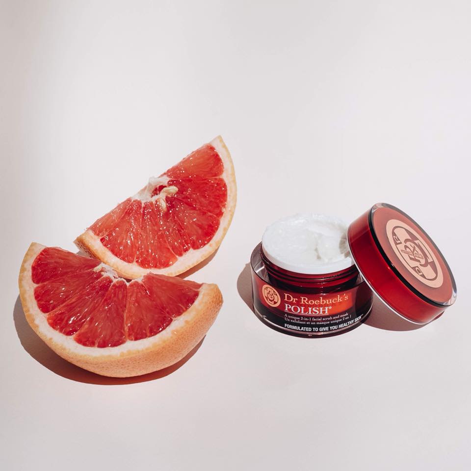 We use grapefruit in our 2-in-1 Mask &amp; Polish because it's high in antioxidants. These compounds fight pesky free radicals that cause wrinkles, discoloration and a dull complexion. Think of grapefruit as one of your best mates. #GlowTheAussieWay