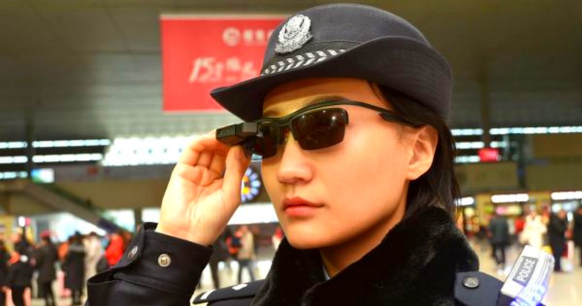 digr_io's tweet photo. Chinese Police Add Facial Recognition Glasses to Their Surveillance Arsenal
https://t.co/tHl6r0RJwq v/ @Futurism
#AI #MachineLearning #DeepLearning
Cc @DeepLearn007 @evankirstel @Shirastweet @helene_wpli @psb_dc @MikeQuindazzi @MarshaCollier… by #ahier via @c0nvey https://t.co/7gbi9FV1b8