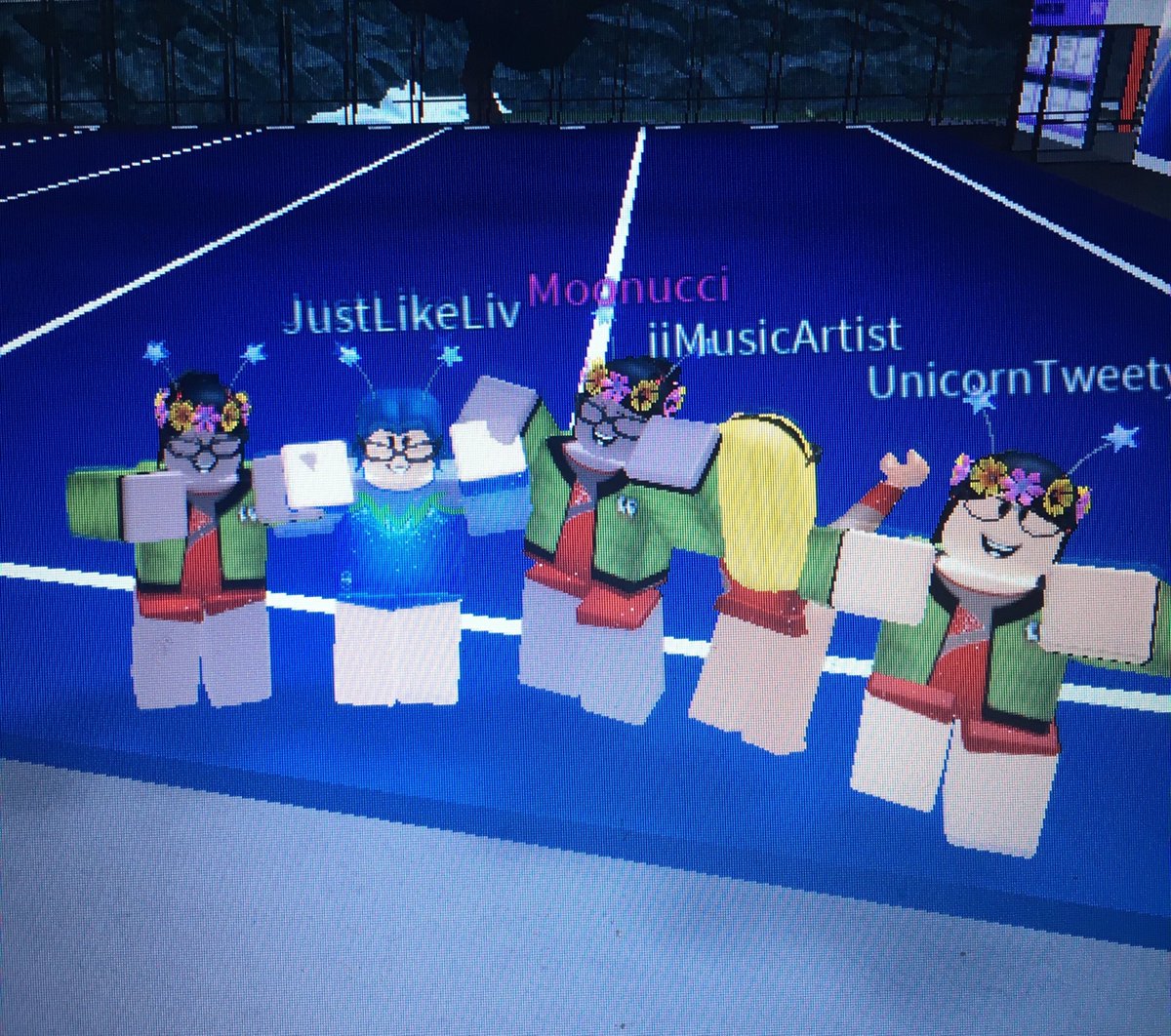 loveforbabs's tweet photo. What a great Ogc Competion that was. Good luck to everyone at awards tmrw you all did so well  @RobloxGymnastic @BlahCxt @UnicornTweety @Okxykxtie1 #robloxsgymnastics #LadbugsFam https://t.co/az6wum4bOU