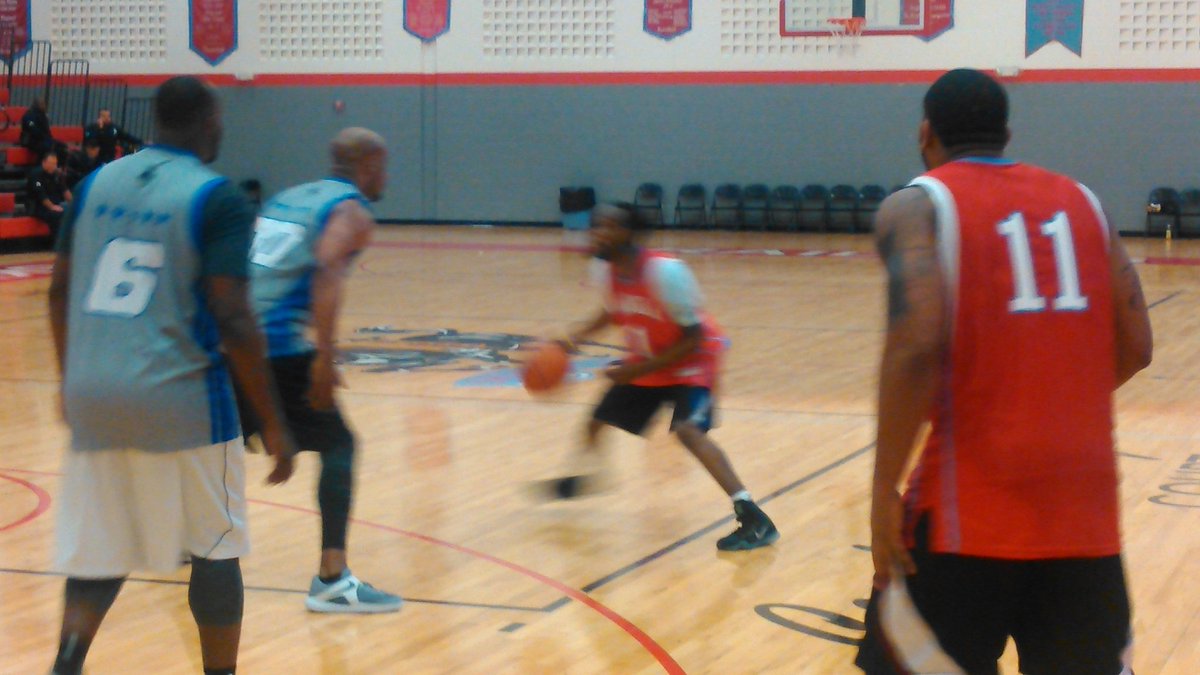 DPDSENPO's tweet photo. #PDMadness DallasPD Ballers Came to Play!!!@ChiefHallDPD @DPDMoore @DPDVaughan @FiteDPD @DPDWalls https://t.co/vh7vdXmlmJ