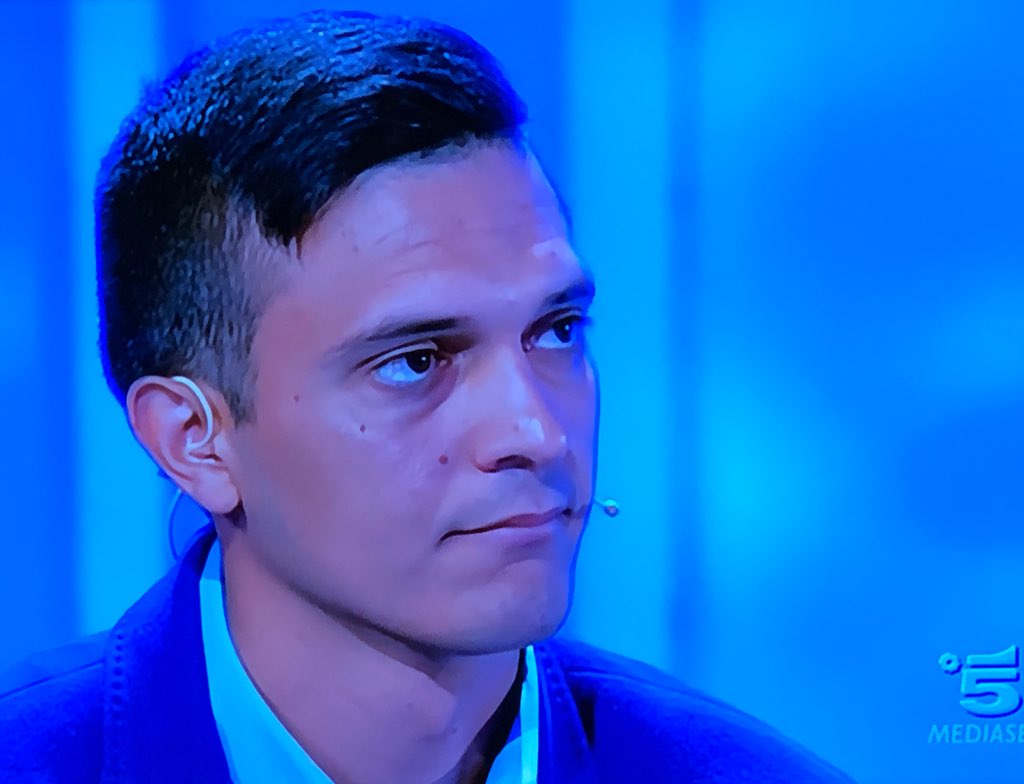 Da domani quando sarò triste ripenserò a lui che ha 23 anni 😱#CePostaPerTe