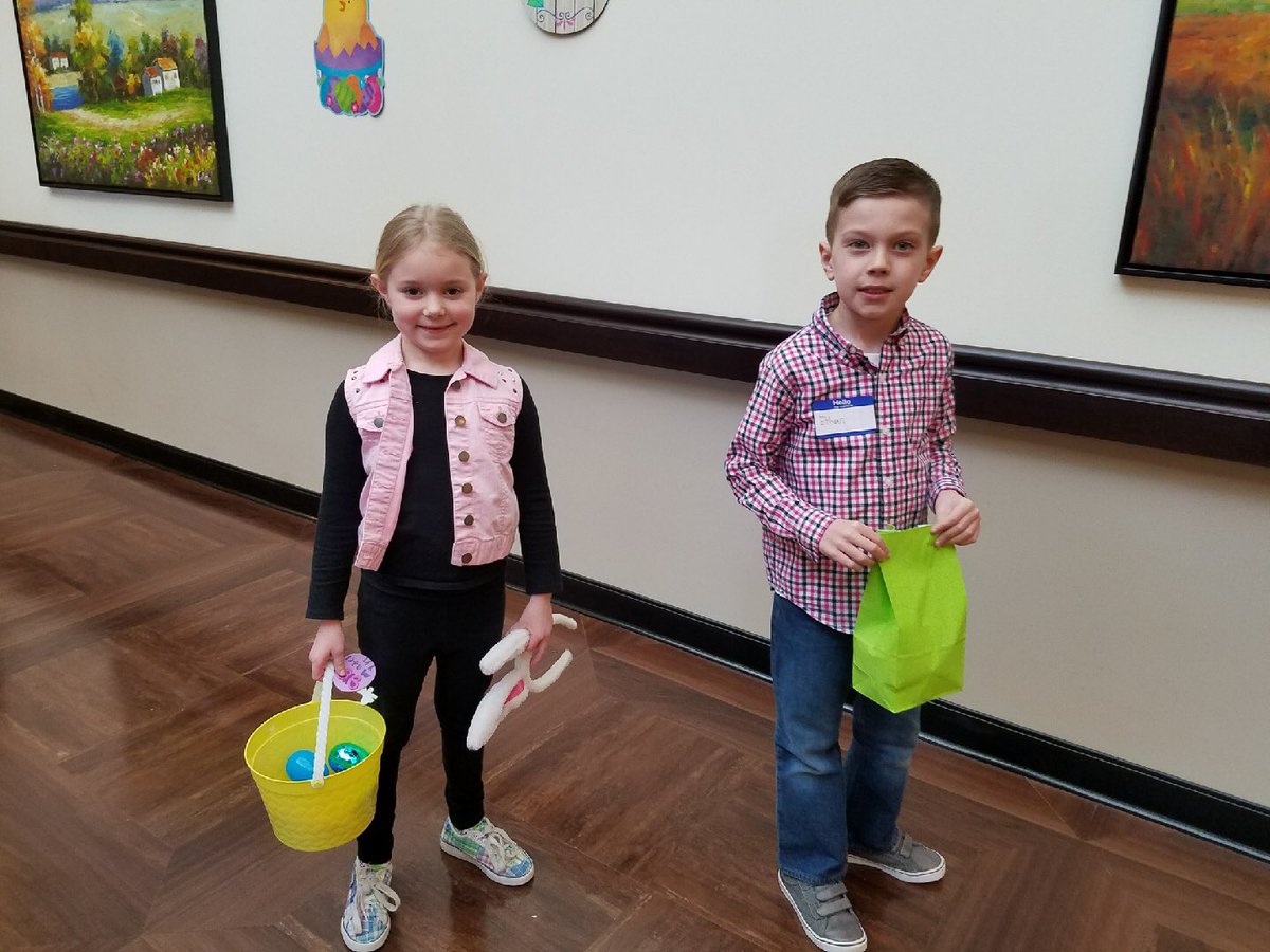 OrchardGroveHC's tweet photo. It was a great day for an Egg Hunt!@TrilogyLiving #EasterEggHunt https://t.co/2l4blkM0fh