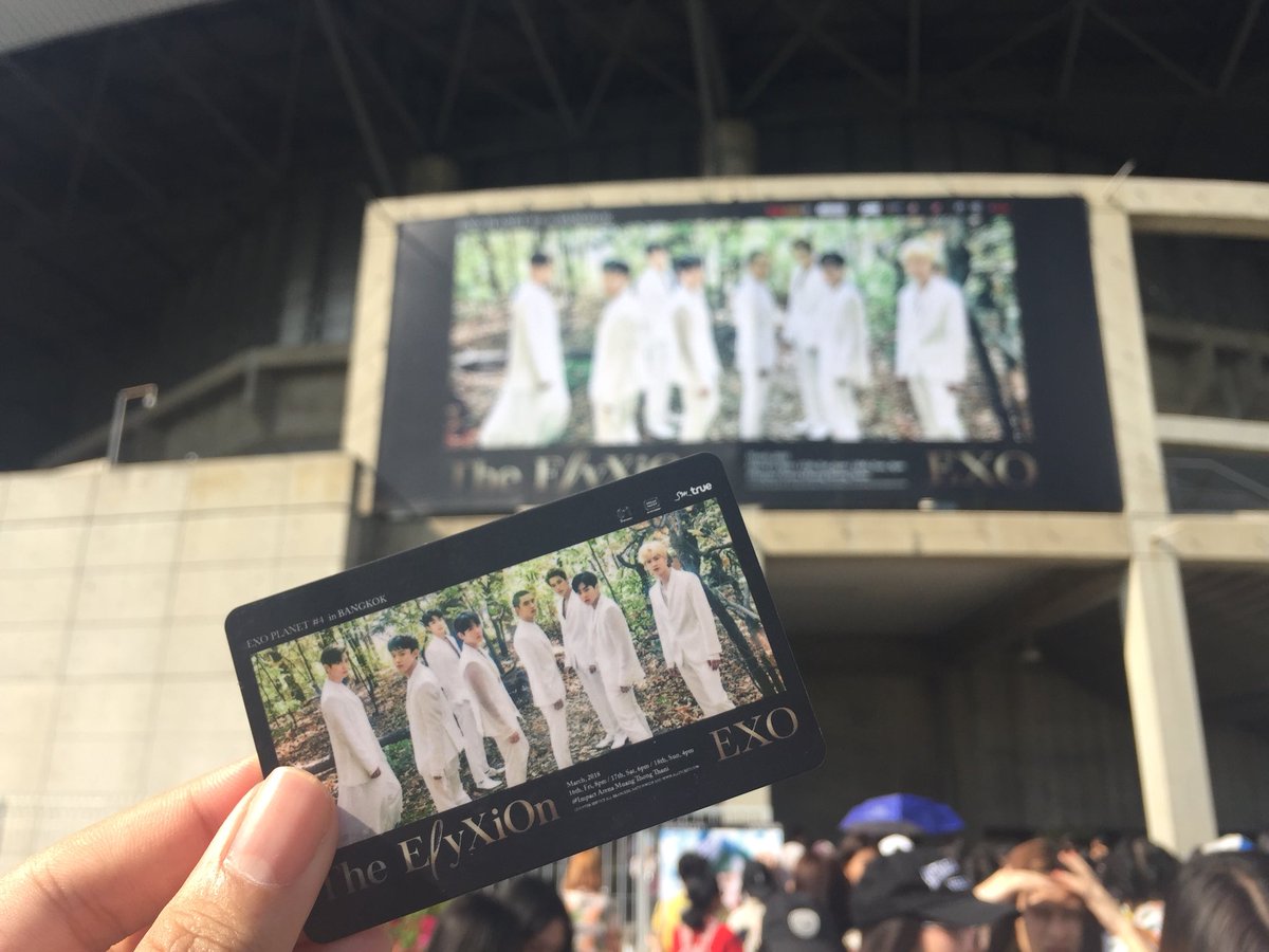 Chanthazz's tweet image. ❤️😊16/03/2018😊❤️ #ElyXioninBKK  #ElyXiOninBKKDay1