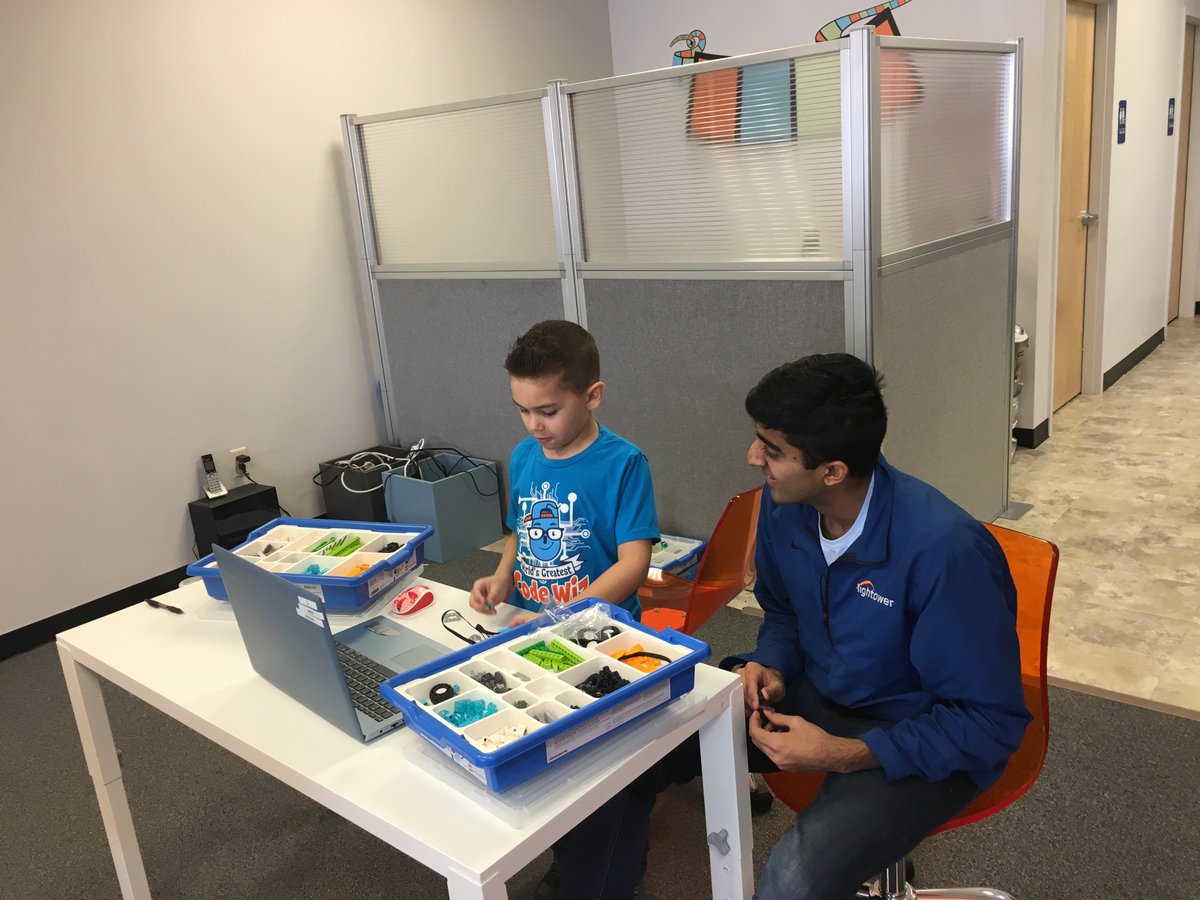 codewizhq's tweet image. Full, fun and code filled Saturday! #CodingRocks #codewiz #