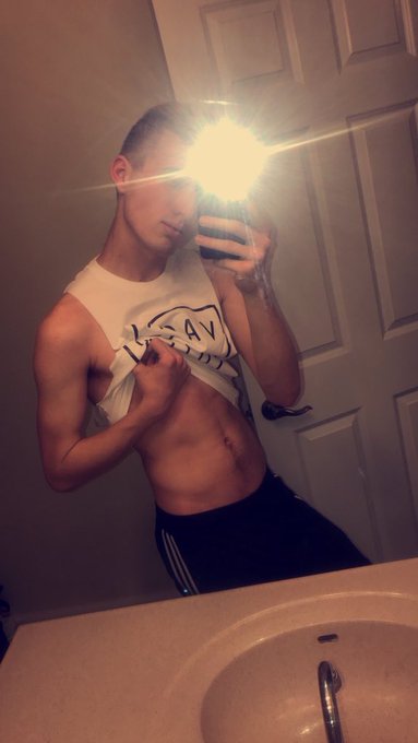 Watch Dawson's leaked NSFW photo on TwXstars