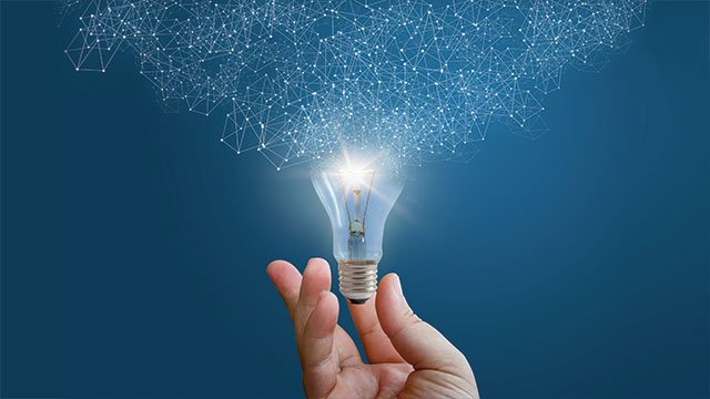 LabManager's tweet image. “A lab manager’s role [includes] equipping and persuading users to take advantage of their lab’s new capabilities.” ow.ly/vk3U30j7pVa #LabManagement #LabTechnology