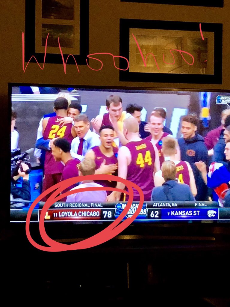 jhans82's tweet photo. Woot woot! Let’s go, Ramblers! #OnwardLU #finalfour https://t.co/5GJbtOELjY