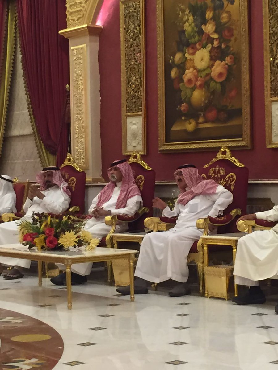 أشكر الشيخ حسن بن محمد بن وقته العرجاني مدير عام المكتب الخاص للامير سعود بن نايف بن عبدالعزيز أمير المنطقة الشرقية على حسن الاستقبال وكرم الضيافة