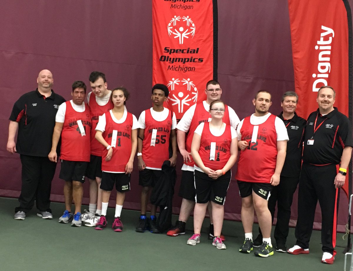 sandy_jenkin's tweet photo. Congratulations to the Walled Lake Marvels! Special Olympics Michigan Division 7 4th place in the State Finals!@WalledLkSchools https://t.co/930zmIejfw