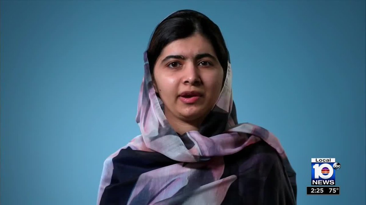 Malala Yousafzai joins #NeverAgain movement during #MarchForOurLives  bit.ly/2Gb1Qry?utm_so… https://t.co/DC4jXIUtKH