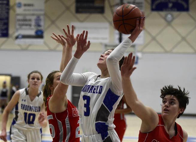 BoCoPreps's tweet photo. Girls basketball: 2018 https://t.co/QiFg4qnQiz All-Region team  https://t.co/XVjFHHhrMF #copreps https://t.co/qBnWIrR1iK