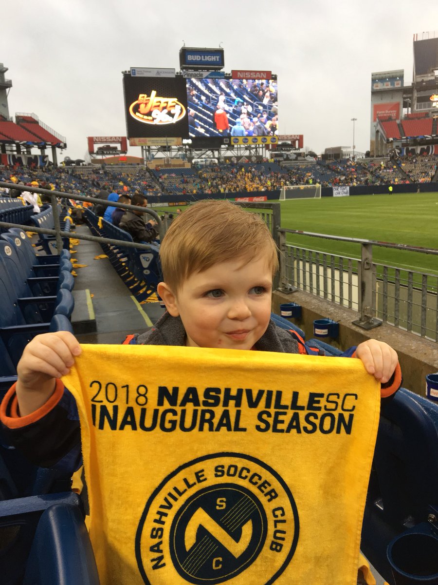 ErikEast4's tweet image. Let’s go #SixStrings get the Win! @NashvilleSC