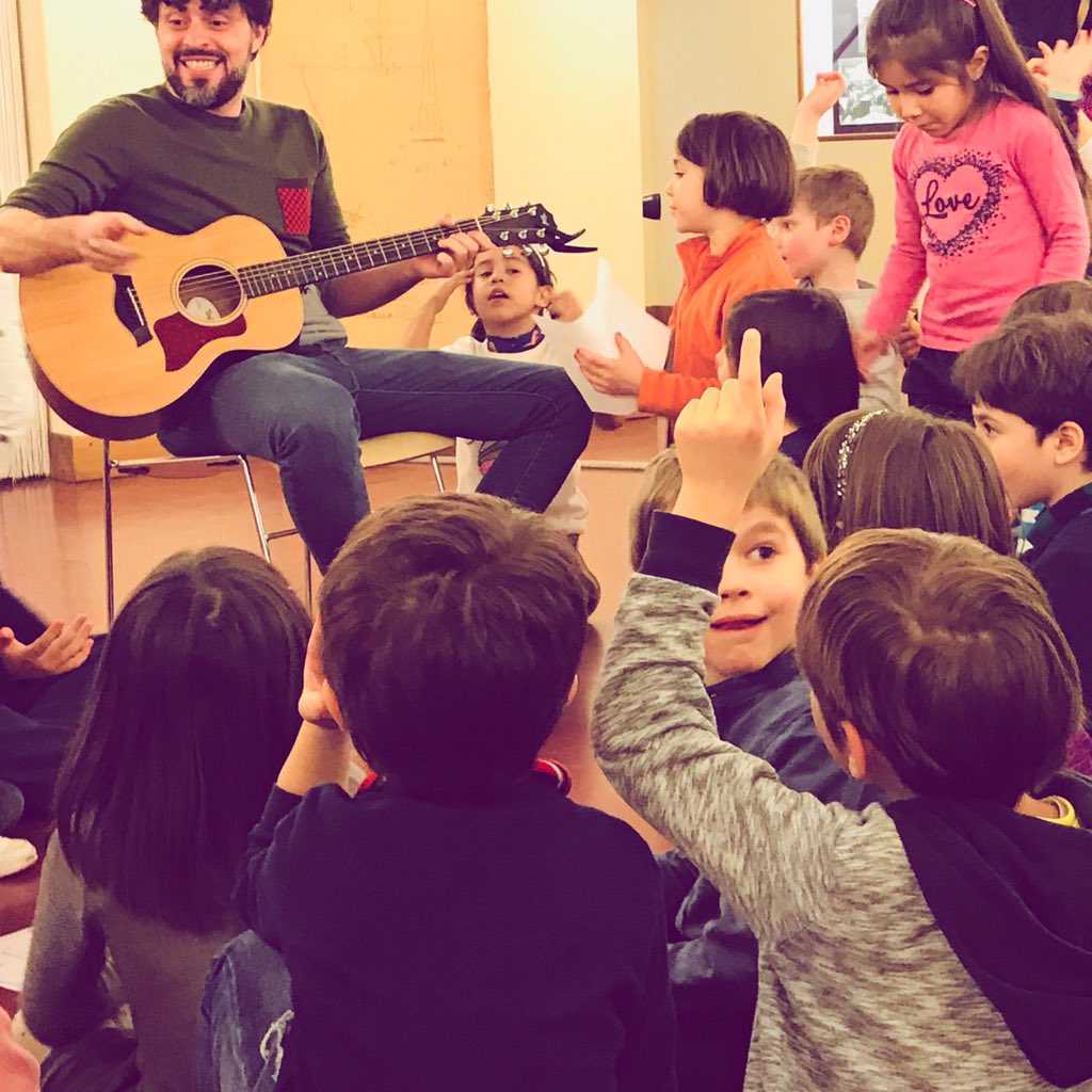 L’acqua scorre. Come la musica. Bambini di tutta Italia al lavoro per scrivere la canzone dell’acqua💧#museodellascienzaedellatecnica#secondatappa#piercortese#littlepier#brianzacque#cimicerecords#albertosalerno#