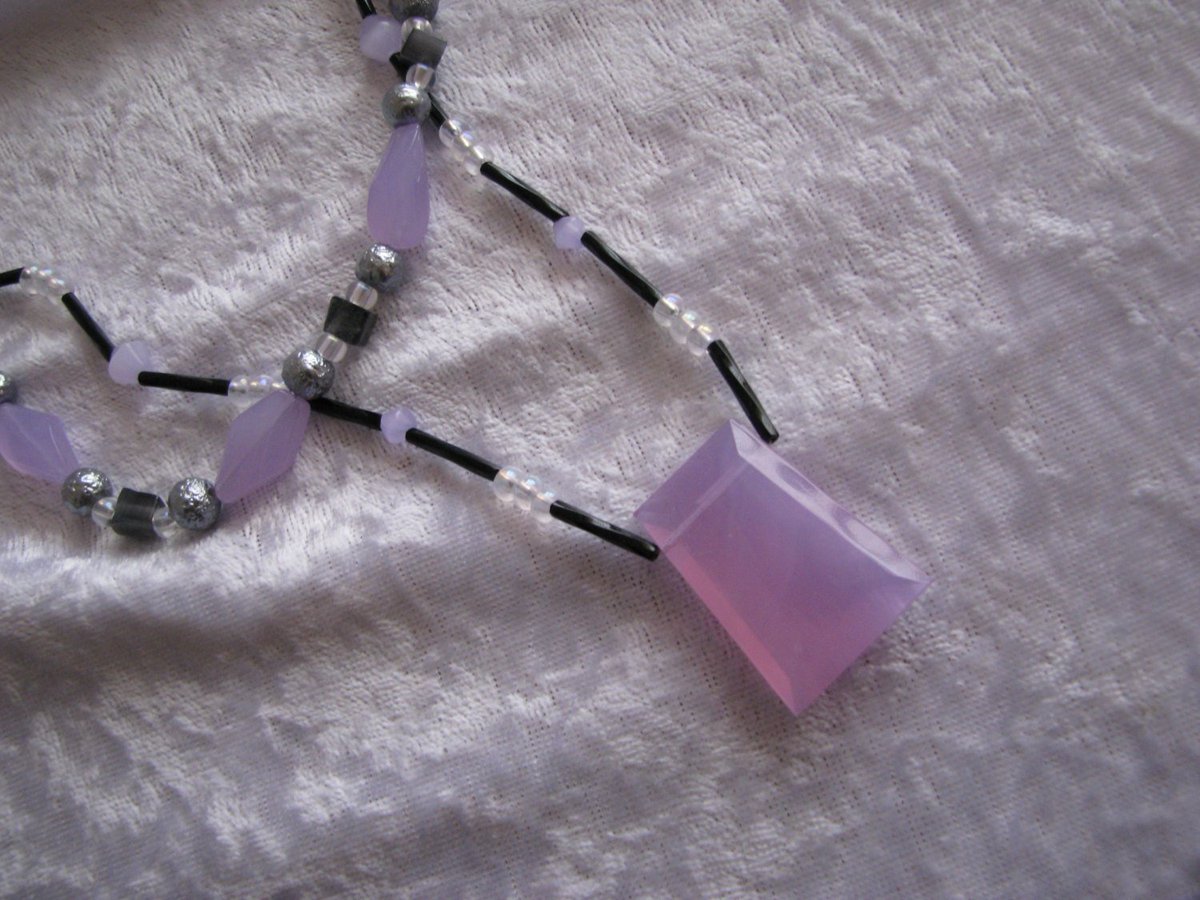 randomjewelry's tweet photo. Purple, Silver, and Black 2 Strand Necklace https://t.co/YkHuPz2eYX #handmade #Etsy #RandomJewelry #shoplocal #2Strand https://t.co/g4MzJQBUzw