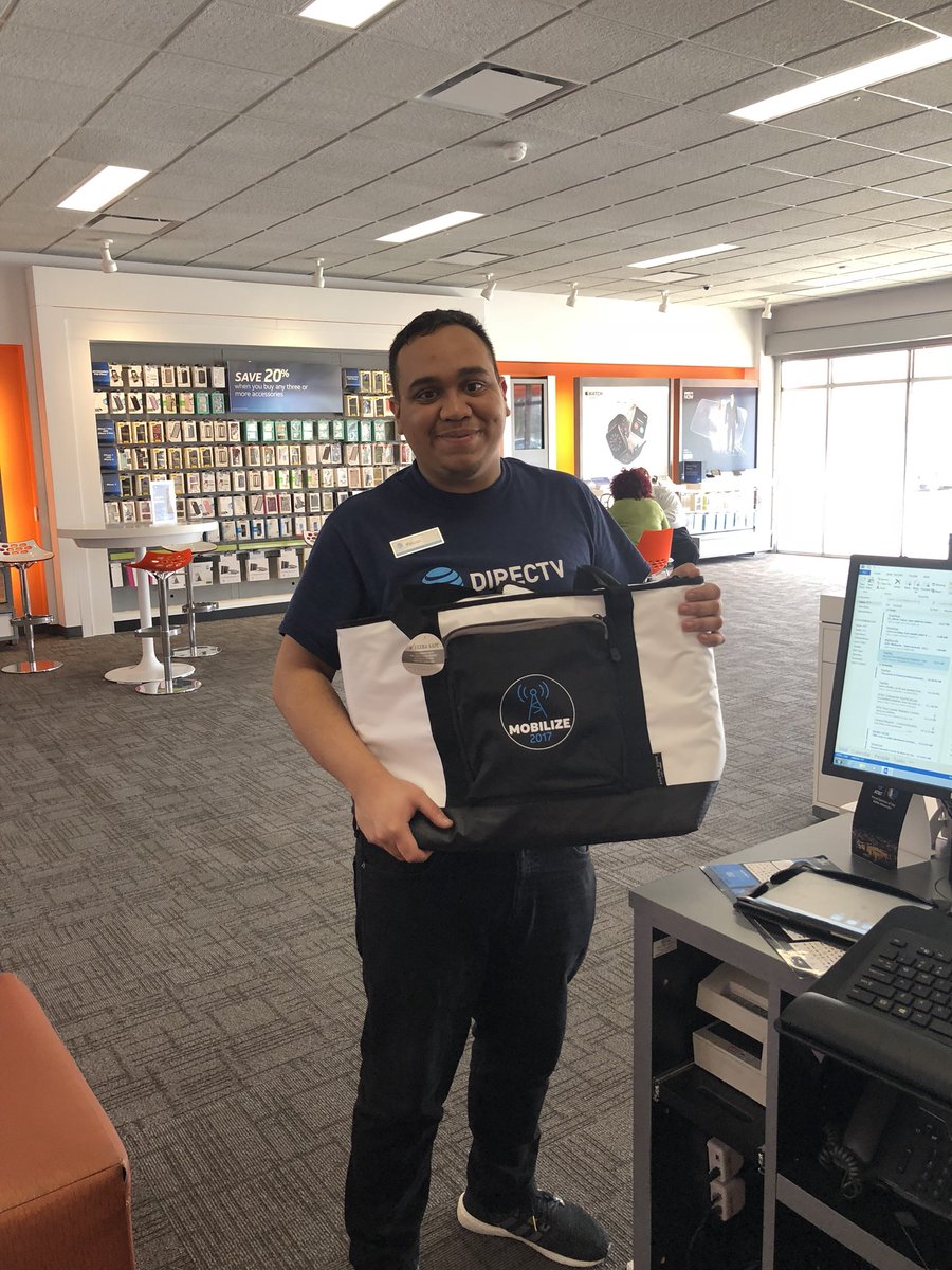 Fabian is cooler with his Business Expert Cooler! <a href="/FaboPadillaNTX/">Fabian Padilla</a> <a href="/NTXChase/">Chase</a> @carriejohnsontx <a href="/chuck_tedder/">Chuck Tedder</a> @NTX_Execute #LookatLemmon #WeAreNTXDynasty #runningwithfuel #POWERCentral