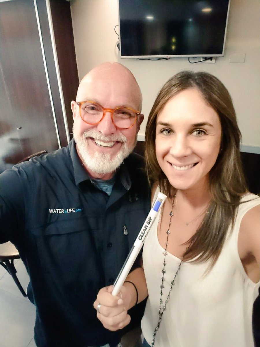 ksurritte's tweet photo. I get to meet the most amazing people. Please get @coteterre  book on Amazon. https://t.co/g9BqpKdKgZ https://t.co/LIVKMXiTii