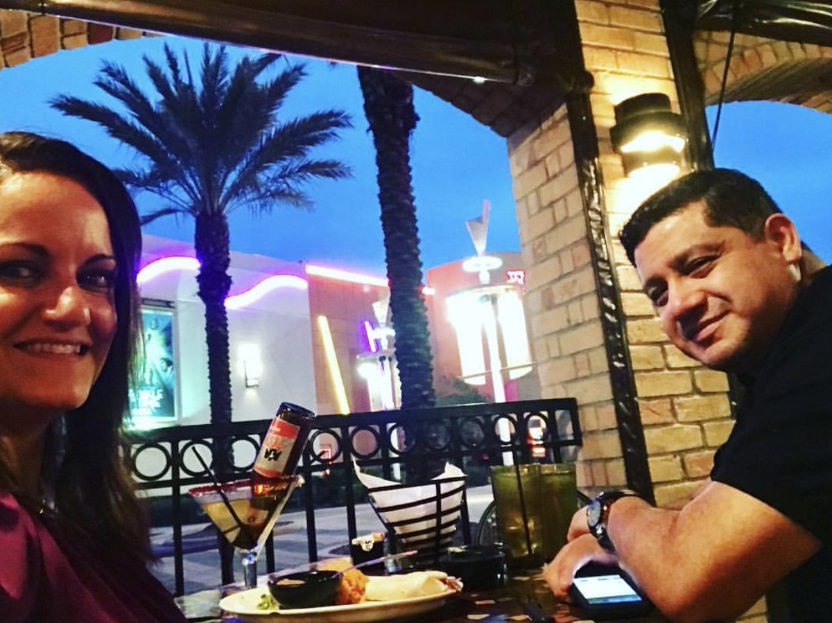 The weather is warming up! <a href="/cafeadobe/">Cafe Adobe</a>’s patio is the perfect spot for a #datenight.
•
📷: <a href="/sporto47/">steven porto</a>