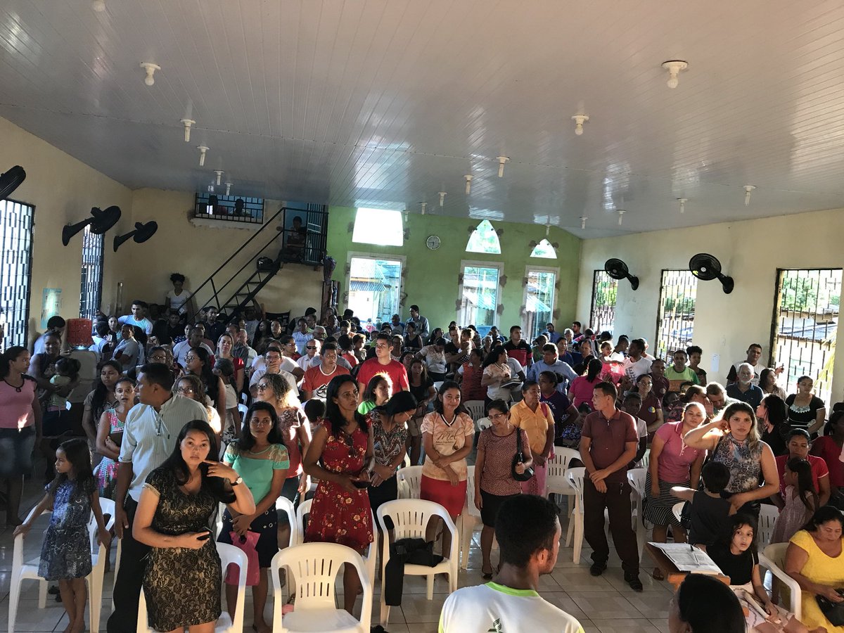 lucascostaseven's tweet photo. Hj foi dia de capacitação e treinamento das nossas Duplas Missionárias. Mais de 100 duplas preparadas para cair no campo de batalha nesta Semana Santa.
#SemanaSanta
#Libertos
#PraCimaASPA
#TicuruíCentral
@AdvSuldoPara @adventistanorte @privanildo1974 @fcoelho2 @prsamuelbastos https://t.co/lGn6nEoocm