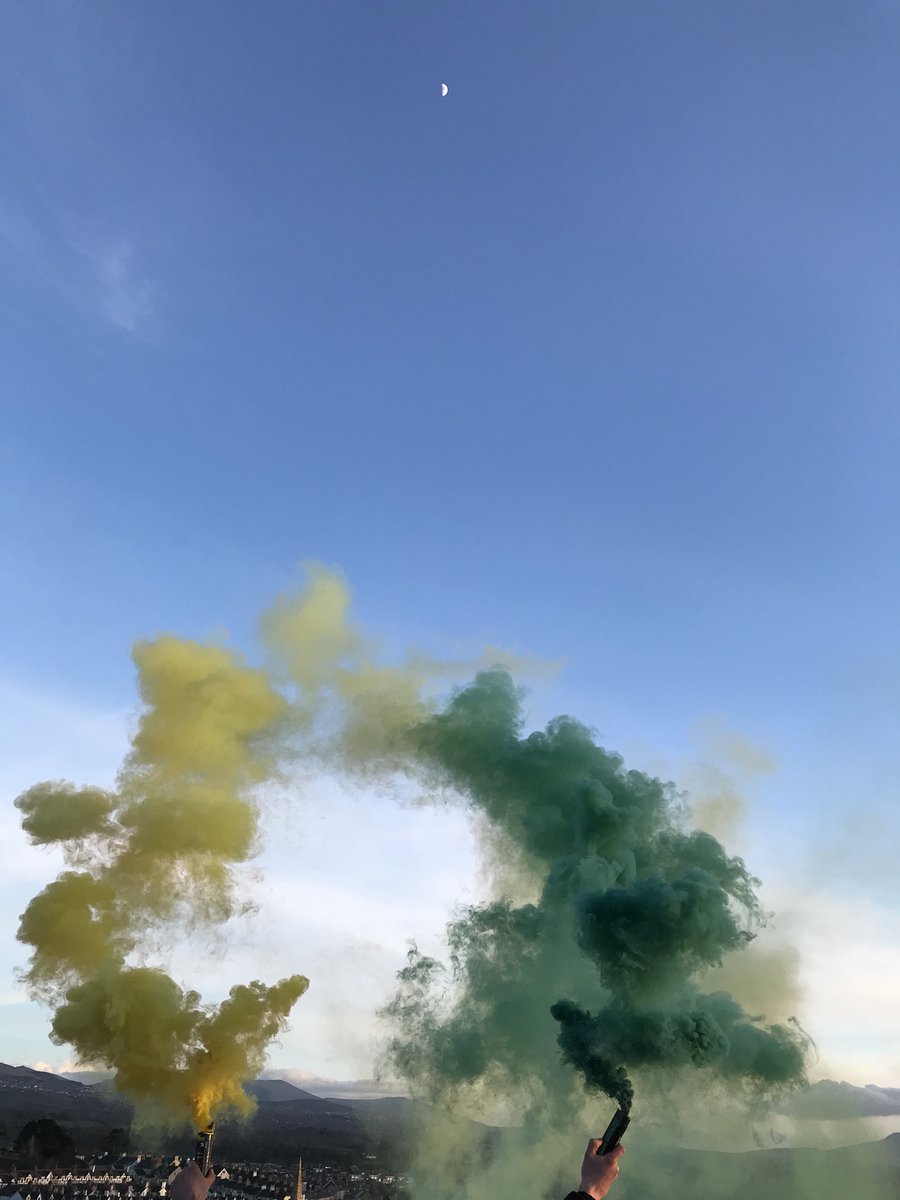 josh_williamzz's tweet image. 💚💛💚💛 #5togo