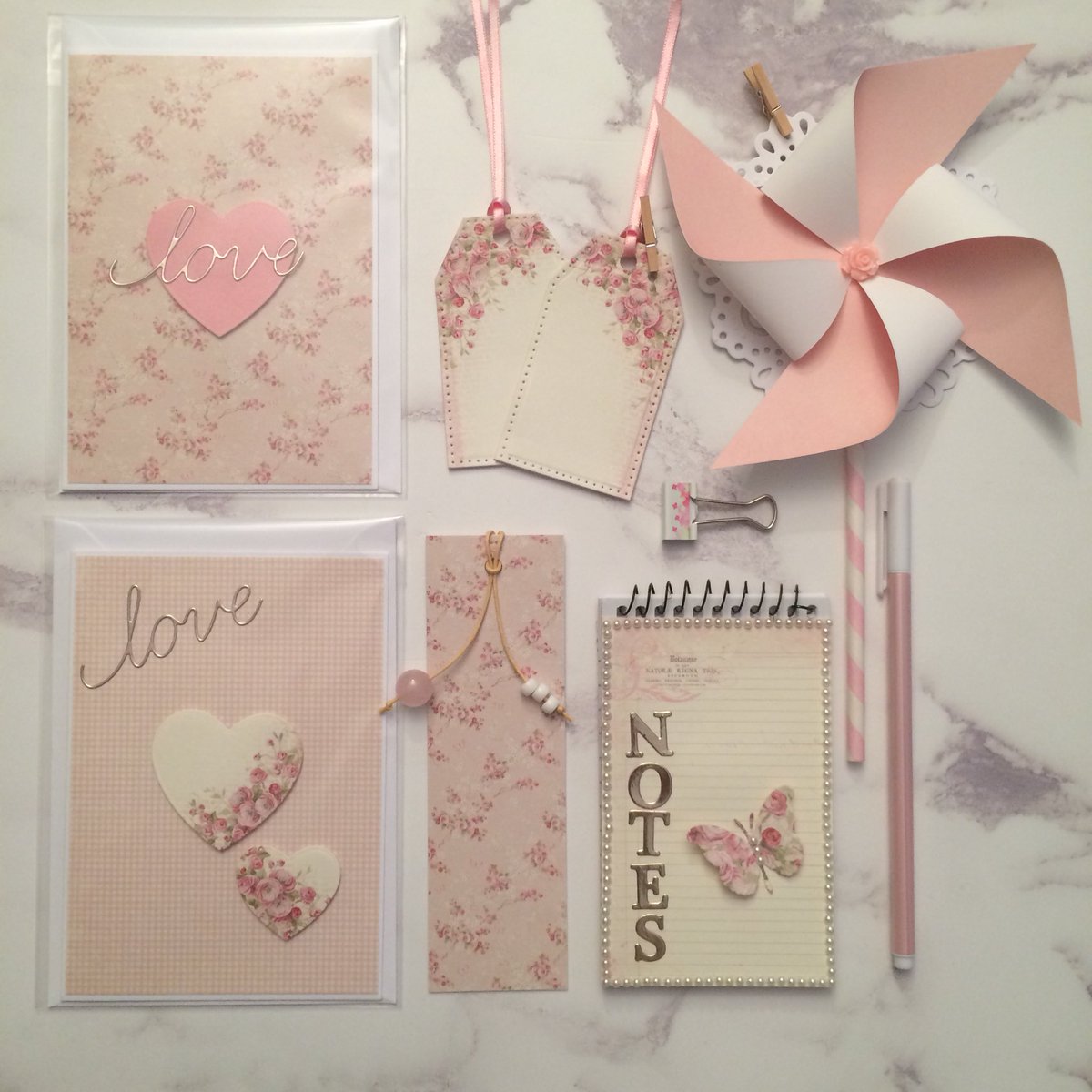 dawns_cards's tweet photo. Contents for my pocket surprise 🌸 #handmadecards #scrapbooking #papercrafts #crafting #loadedenvelope #journal #planner #gifts #stationery #pinwheel #etsyuk #snailmail #creative https://t.co/dJcD70feW4
