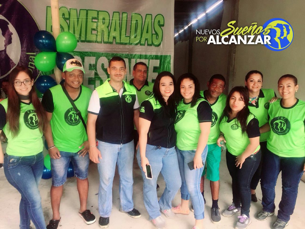CamGeneracional's tweet photo. #CambioGeneracional  #Esmeraldas siempre activos. Se realizó la campaña odontológica infantil en la Casa Comunal del barrio 12 de Mayo, Isla Luis Vargas Torres, con un total de 85 niños. #CG protegiendo las sonrisas de los más pequeños, seguimos trabajando con #ActitudYCorazón https://t.co/saB7xofyBf