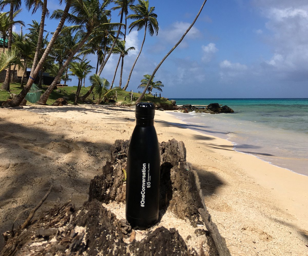 promo_sapien's tweet photo. Take your swag to paradise why don't you? The water bottle we created for @EntrepreneurOrg #OneConversation had a better vacation than you did:)
#EO30 #personalized #ondemandcustom #customize #custommade #customdesign #customorder #customization #corporatebranding https://t.co/XrkN3ohI6x