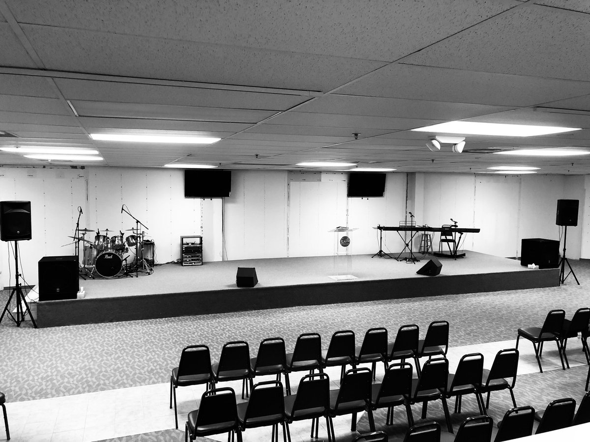 jayteague's tweet photo. Getting closer to completion. #NeedsPaint #EasterIsComing #FaithTab #ComeExperienceFaith #YouBelongHere @stevelcannon @RitaCannon @faithbatesville https://t.co/lURoEUshkY