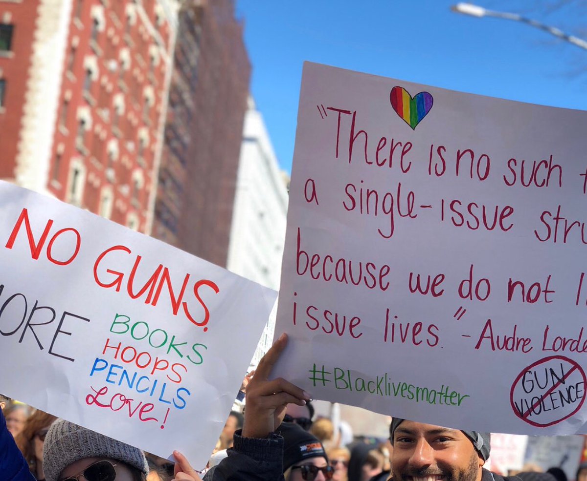 MsFeidenScience's tweet photo. Proud. #MarchForOurLives #EnoughIsEnough #NYC https://t.co/13wCHIwXn3