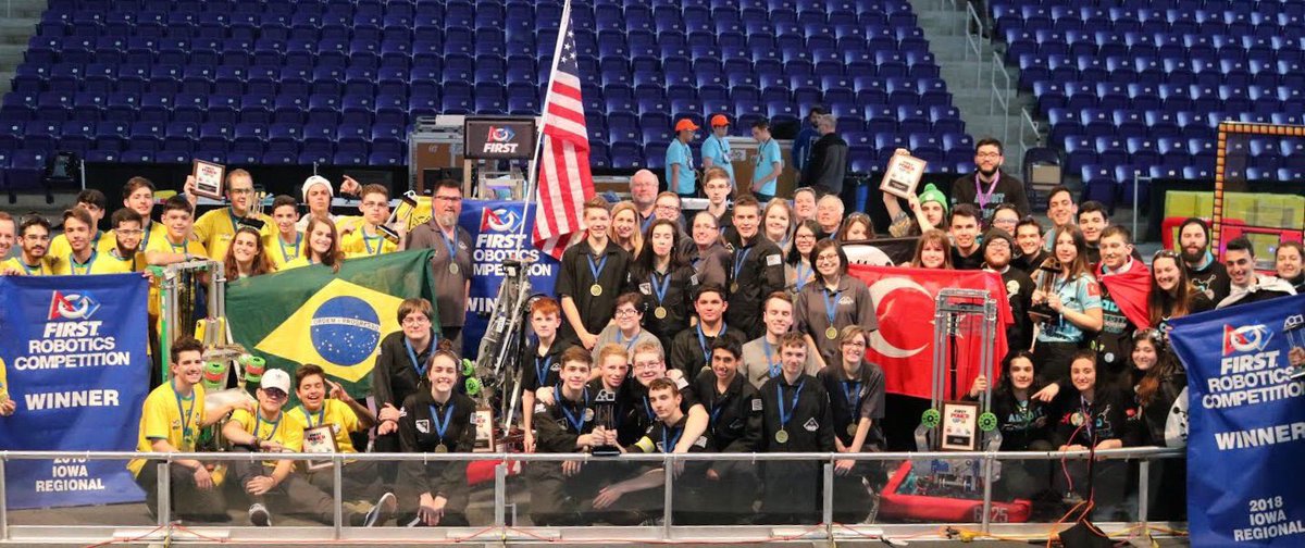 AdroitAndroids's tweet photo. “This is how the robots builds us!” Absolutely right. 2018 Iowa Regional’s Winner -International- Alliance 🇧🇷🇹🇷🇺🇸 Together to achieve more! #morethanrobots #omgrobots #play4real #FIRSTpowerup https://t.co/HwEzYyYS0N