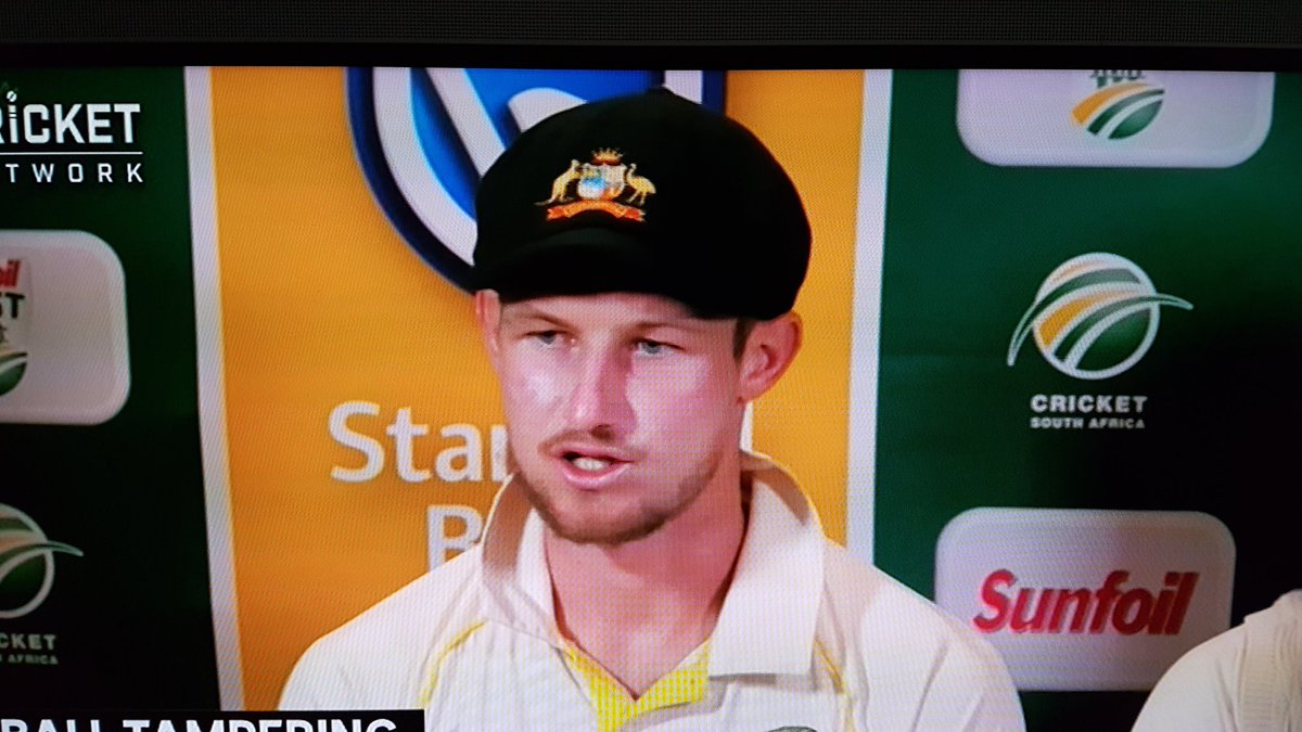 BotorNaut's tweet photo. @CricketAus @stevesmith49 Still wearing the cap today? You can still salvage something of reputation this match. Do not underestimate the anger and disappointment of fans. #CricketAustralia #SandpaperGate #balltampering #SAvAUS @ShaneWarne @FOXSportsAUS @abcgrandstand @abcnews https://t.co/1SL45Krc6m