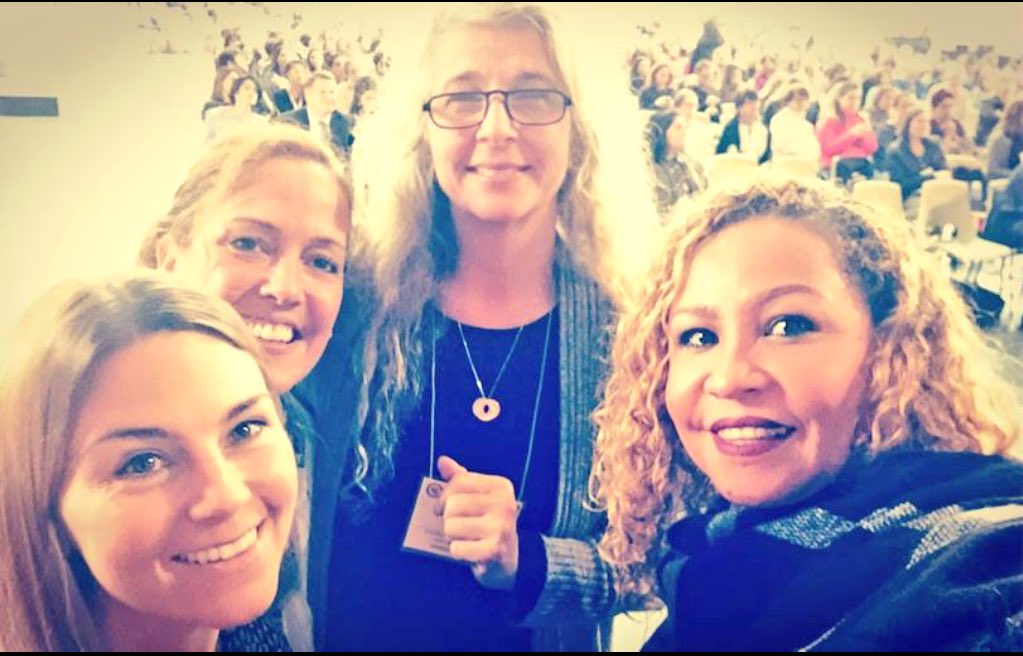 Sabina_Evertsz's tweet photo. Last day of #AASSA2018
Napirin & exciting workshop with @langwitches
Pleasant surprise WIN of team Curacao,among these big school teams #goosechase app.
Next BLC18 Boston
#Education #iamISC #curacao @Sabina_Evertsz @ISCuracao https://t.co/maBLxenlTM