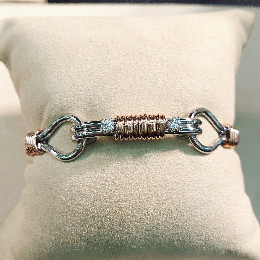 StullerInc's tweet photo. And our Battle of the Benches Parts & Pieces Challenge Winner is...
🥁
🥁
🥁
PATRICK DOBBS with his stunning pendant! (Pictured first) #BattleOfTheBenches #StullerWorkshop #StullerBenchPro https://t.co/31N9k6RRFf
