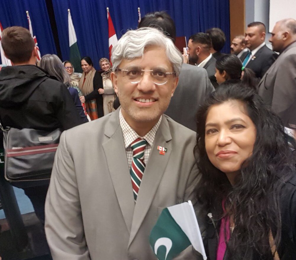 snajmi23's tweet photo. Celebrating Pakistan Republic Day with Premier @Kathleen_Wynne , MPP @ShafiqQaadriMPP , MPP @mazharshafiq , MPP @imranmian and Team #ImranNow https://t.co/UikaOMWeDb