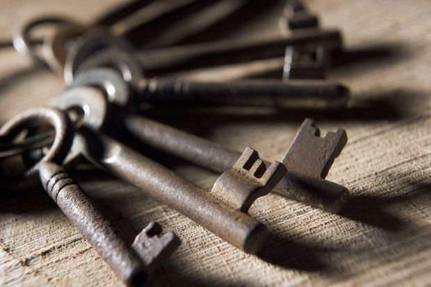 key247locksmith's tweet photo. Have you ever lost your lock Keys. Suffered a lot. Do not go through all the pain and stress again. Save our emergency number right away! Our Professional #Locksmiths can reach you within 20 minutes whenever you want. 0203-870-3732 #LockRepair #Locks #Keys #DoorLocks #Security https://t.co/xwFDbQL0vN
