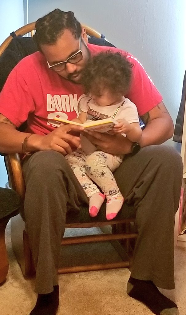 Htownaround's tweet image. Just hit 500 books on our way to #1000BooksBeforeKindergarten with the  @wichitalibrary

@HallNola I think we are gonna to up our goal! 😀😀

#1KB4K