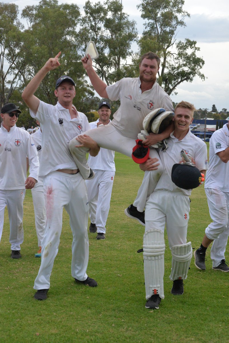 M_McCormackMP's tweet photo. 41 years in the making: Having first played cricket for my old school, St Michael’s, in 1977, it was fantastic to finally play in a premiership, in a thriller, with the #Wagga club. A 40-run last wicket stand won the day. Great to share the experience with sons Alex and Nick. https://t.co/hRpWNAV0me
