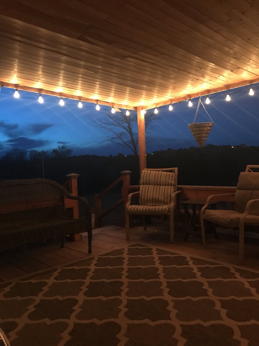 msblythe_'s tweet photo. My heaven on earth!  I love spring! https://t.co/YXZZChFj3A