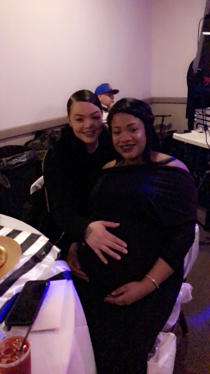 yllyhipster's tweet photo. But i love my babies aunties tho 😍😍💯🙌🏾😘 https://t.co/f2xJ8DvZv1