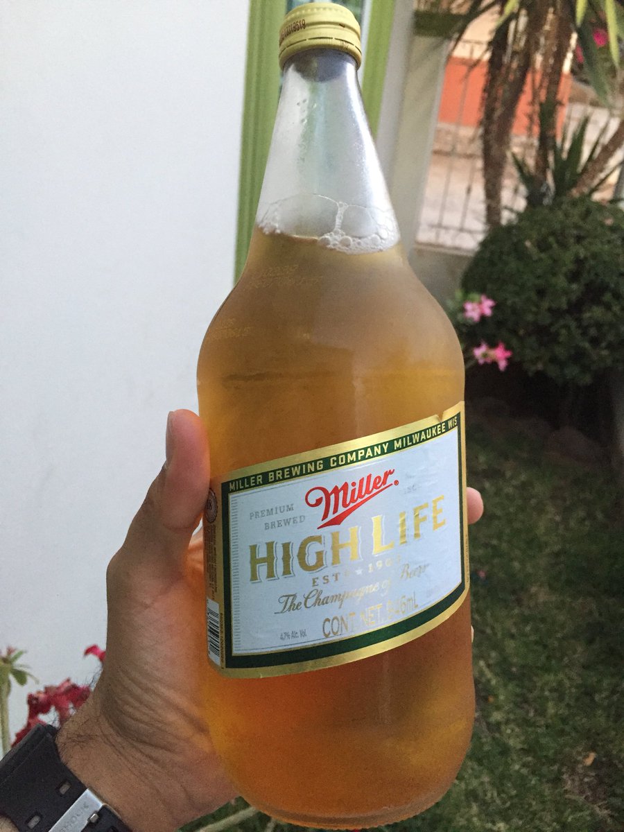 Yo tampoco creía, di RT y me apareció hace 5 minutos afuera de mi casa.