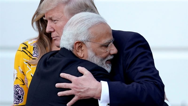 THE_Russell's tweet photo. Trump crosses the corruption line with new property deals approved by India government after visits by PM Modi to Trump in US, followed by visits by Ivanka and DTJunior to India as "guests" of Modi.
#USpolitics #uspoli #MakeAmericaCorruptAgain https://t.co/dFmX9PP2TI