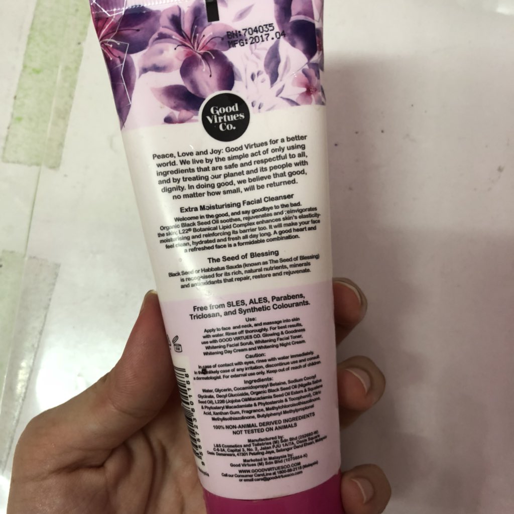 good virtues co extra moisturizing facial cleanser