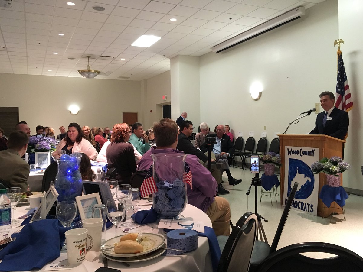 WCWVI's tweet photo. For the first time in years, we have a Democrat running for every position on the ballot in Wood County, #WV. Many of them spoke tonight at the #BlueWave2018 dinner in #Parkersburg put on by #WoodCountyDems. #RalphBaxter https://t.co/gKvnaQ9wK8
