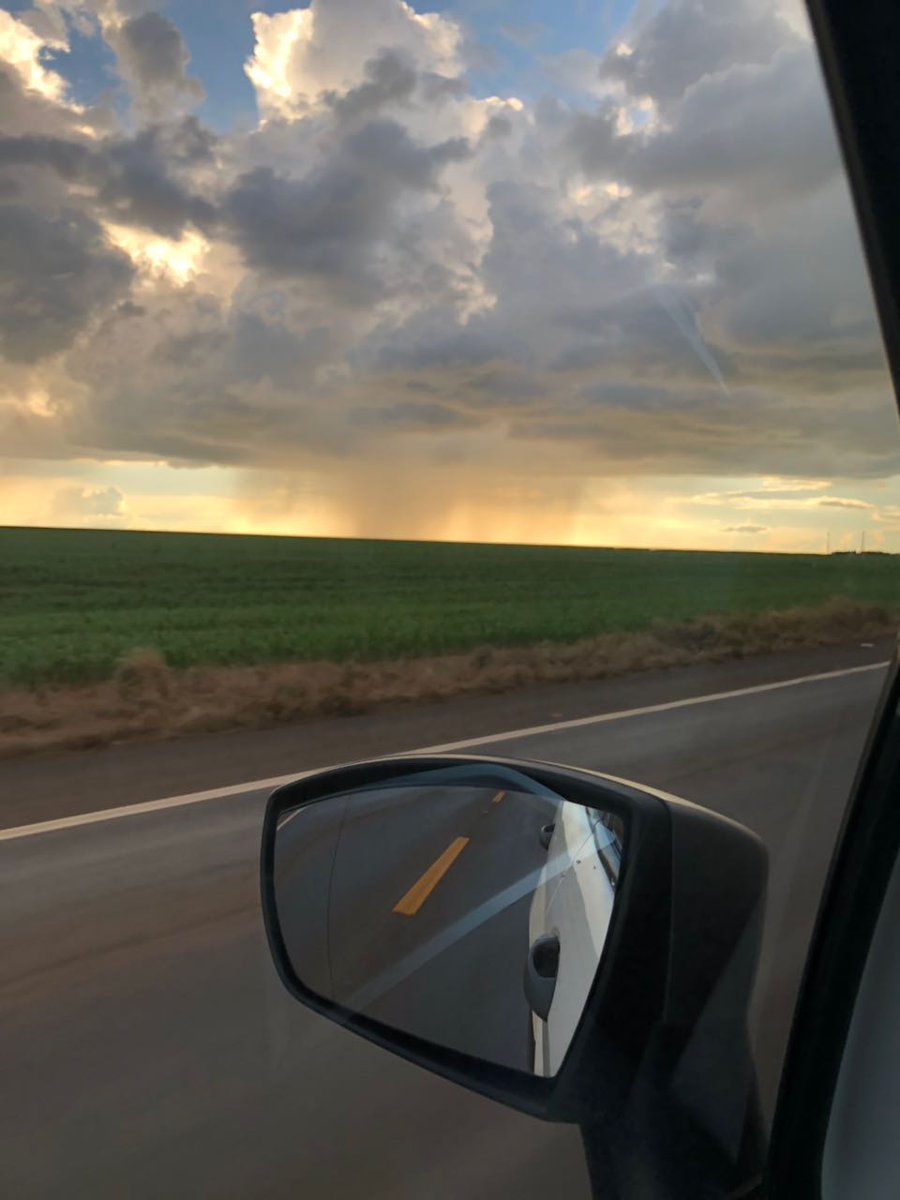 Pelas estradas do meu Goiás.
Ótimo fds Betas 
#timbeta #betaseguebeta #BetaAjudaBeta