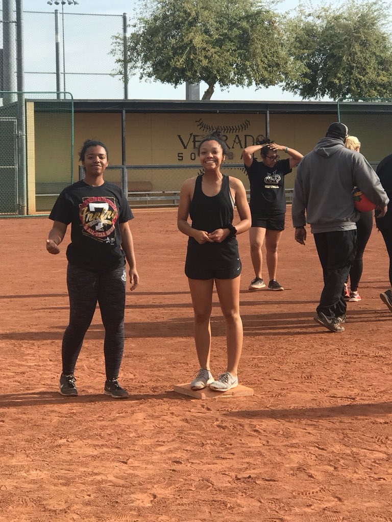 Verrado_SBC's tweet photo. A few pics from today’s 3rd annual kickball tourney. Coach Tee threw in some other fun stuff too and a good time was had by all. Couldn’t have asked for a prettier day! https://t.co/4K9x10GKJE