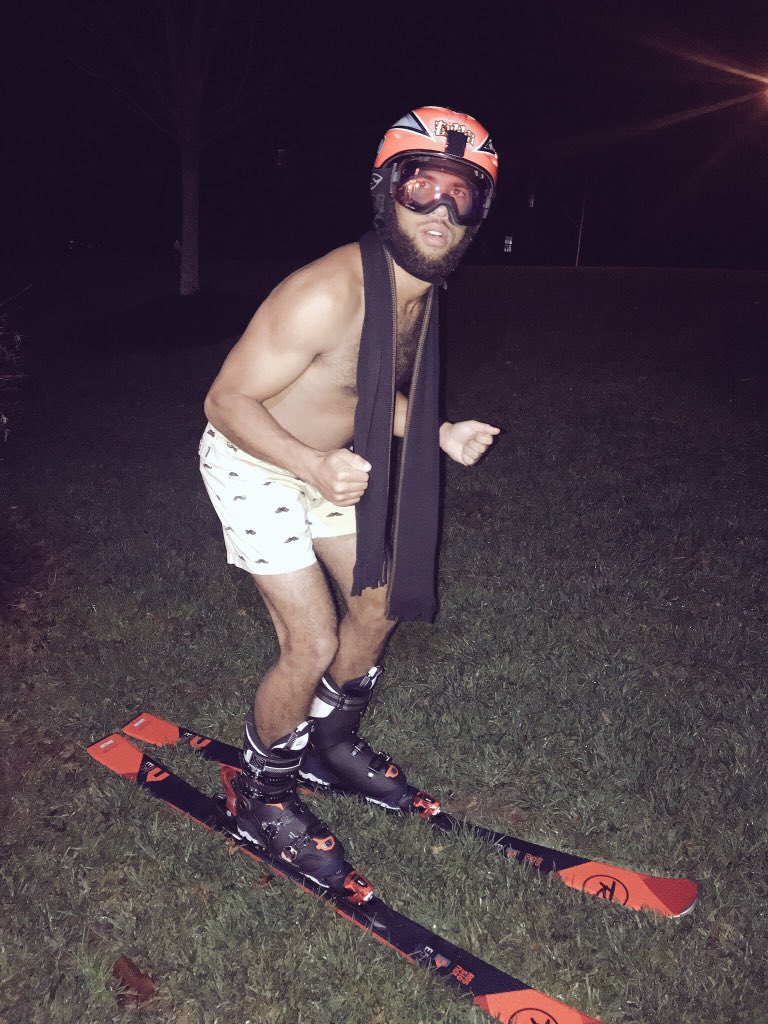 BubbaWallace's tweet photo. Damn with all this snow... Let's bring this gem back!😜 https://t.co/1QgYyUTYOF