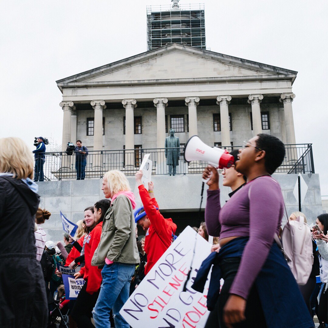 bobdelevante's tweet photo. March For Our Lives, Nashville, TN #marchforourlives #votethemout #guncontronow #notonemore #registertovote #enough #dosomething #neveragain #enoughisenough https://t.co/hrdla6Fvi9