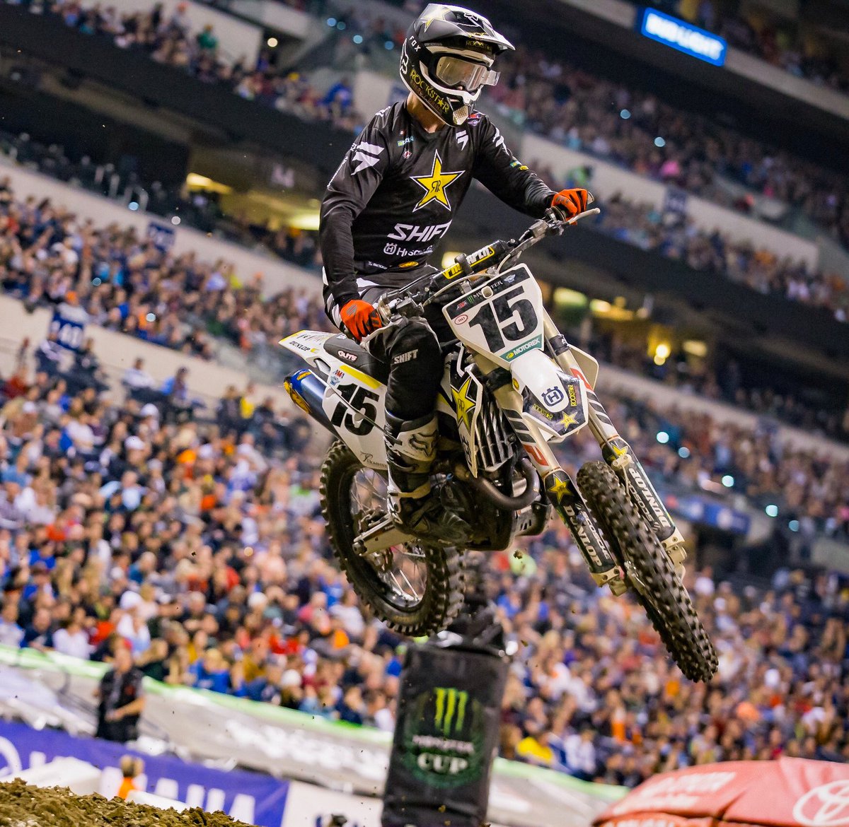 SupercrossLIVE's tweet photo. First career 450SX podium tonight for @DeanWilson15 

#SXonFOX https://t.co/XFK4dfV32c